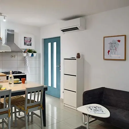 Apartment Sun Beat